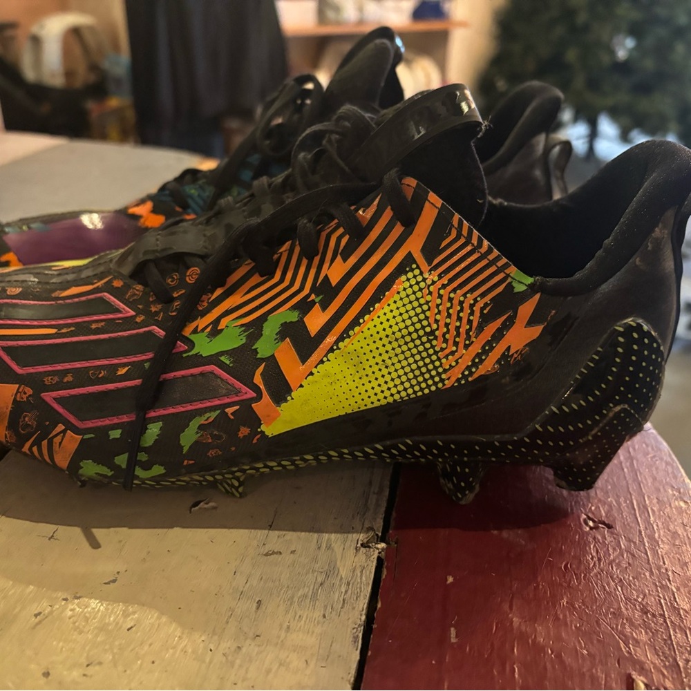 Adidas Men's football cleats